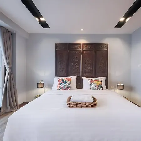 Central Bangkok, 5 Stars River View & Characteristic Decor Exterior photo