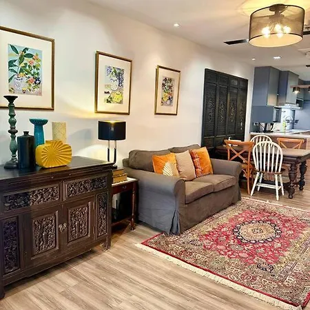 Central Bangkok, 5 Stars River View & Characteristic Decor Exterior photo